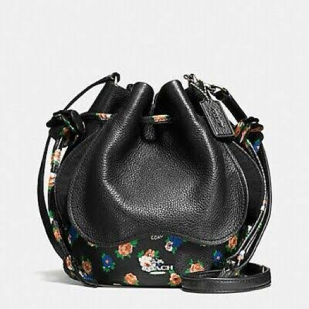 COACH Drawstring Crossbody PETAL BAG PEBBLE LEATHER LIMITED EDITION